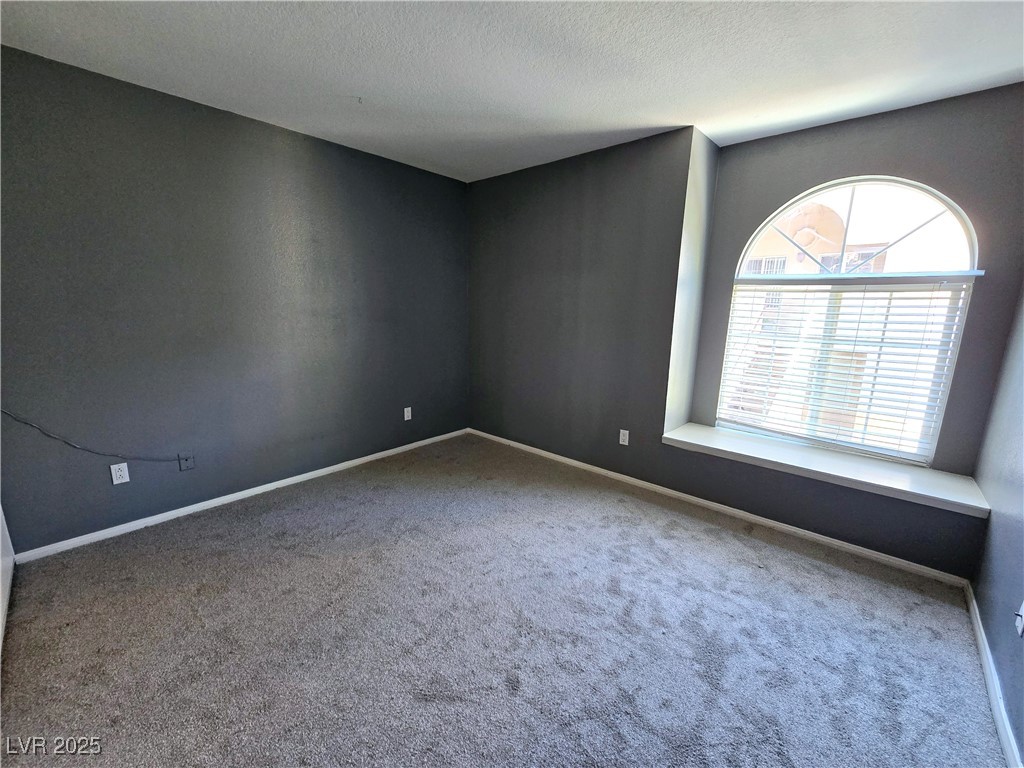 9325 West Desert Inn Road 229 Property Photo 13