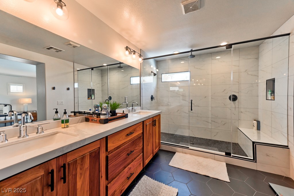 1041 Chestnut Chase Street Property Photo 18