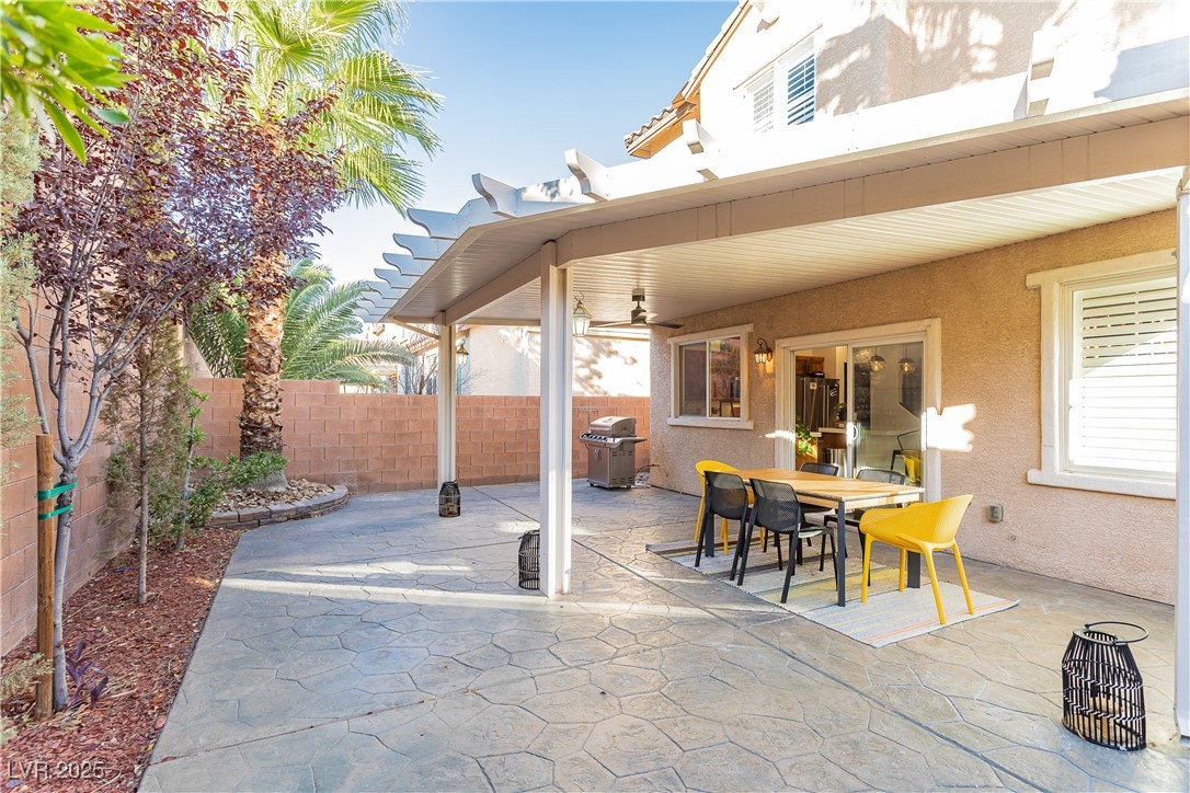 1041 Chestnut Chase Street Property Photo 52