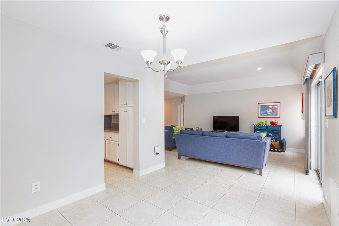 9836 Russett Wood Circle Property Photo 10