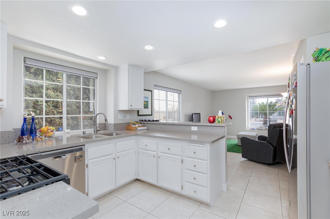 9836 Russett Wood Circle Property Photo 11