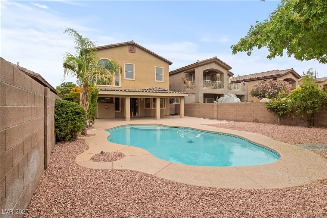 7633 Winterthur Court Property Photo 6