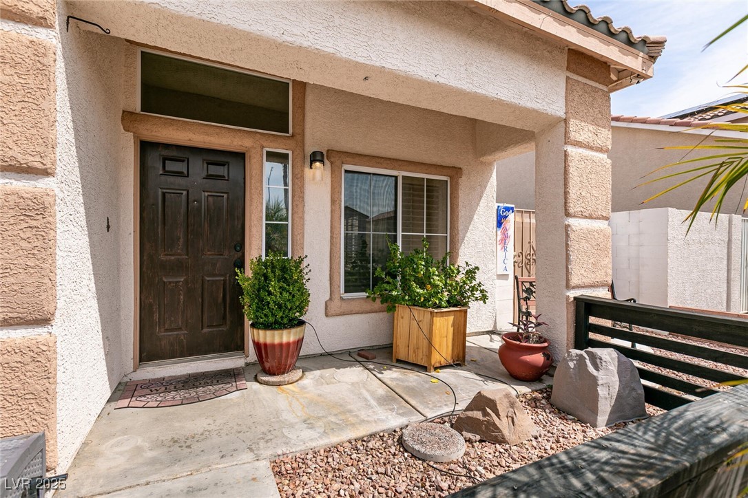 4370 Sunrise Shores Avenue Property Photo 3