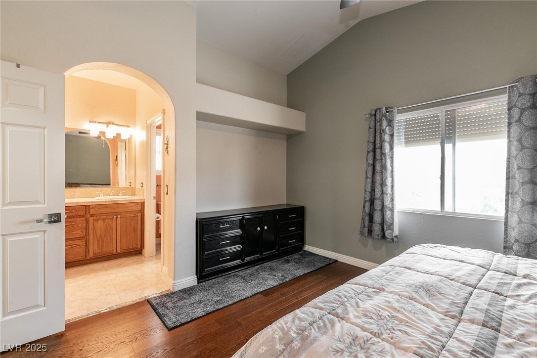 4370 Sunrise Shores Avenue Property Photo 24