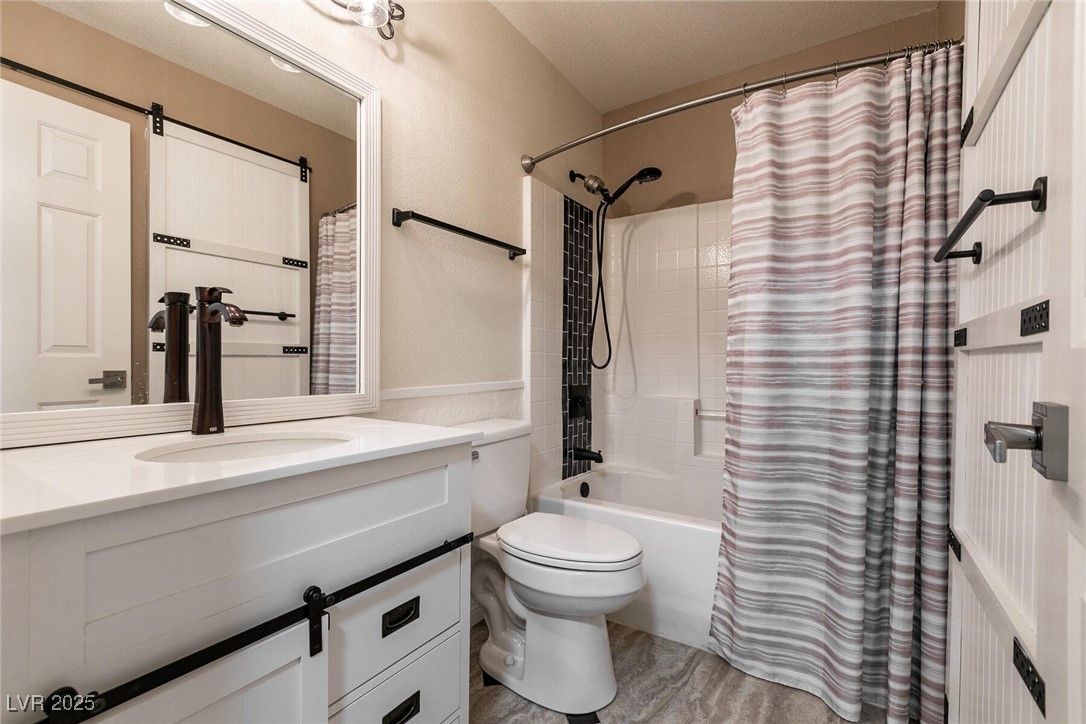 4370 Sunrise Shores Avenue Property Photo 29