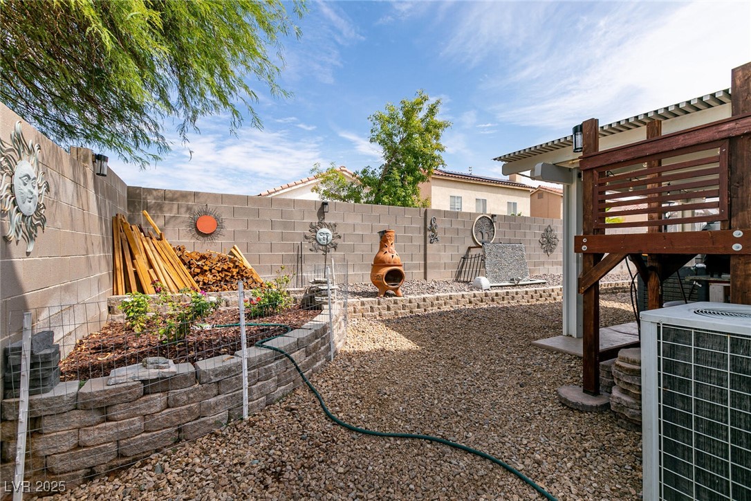 4370 Sunrise Shores Avenue Property Photo 33