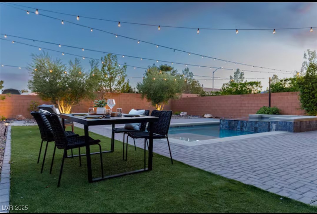 8631 Tortoise Canyon Court Property Photo 1