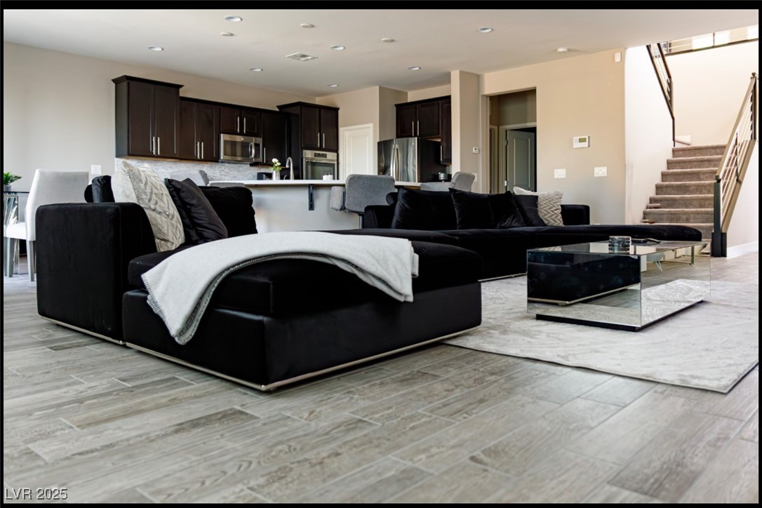 8631 Tortoise Canyon Court Property Photo 7