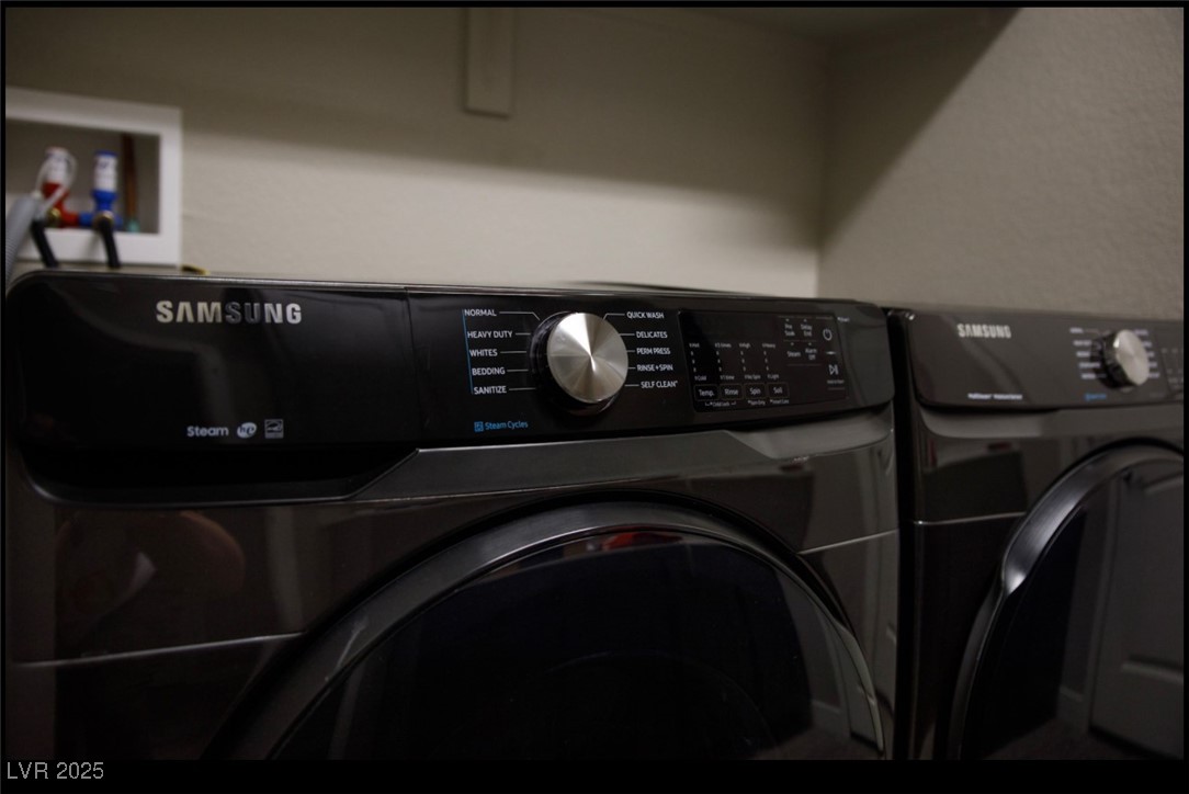 8631 Tortoise Canyon Court Property Photo 12