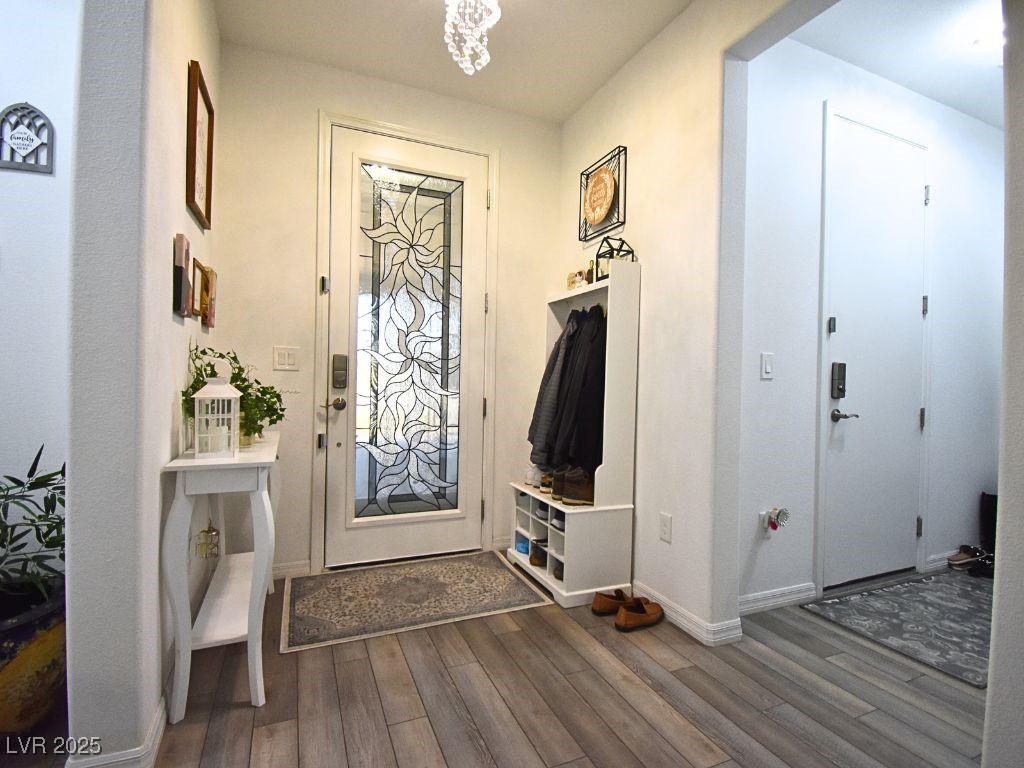 9985 Blackbark Court Property Photo 5