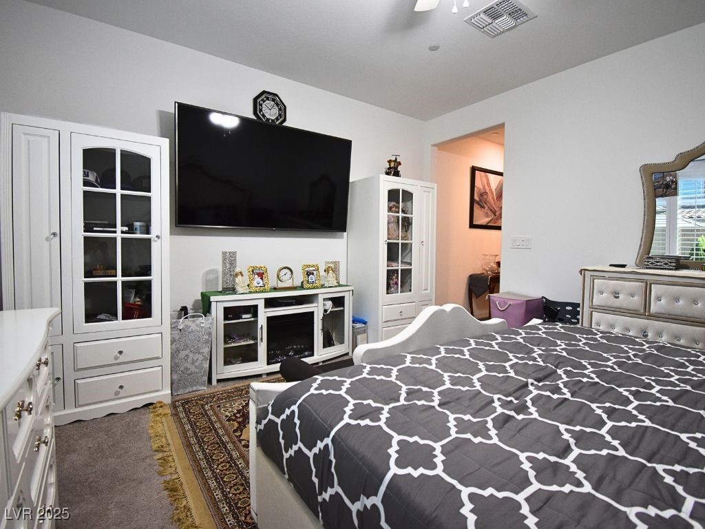 9985 Blackbark Court Property Photo 15