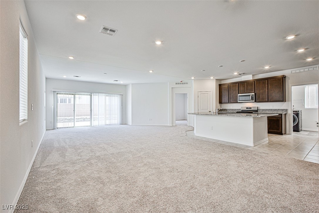 7428 Legacy Point Street Property Photo 9