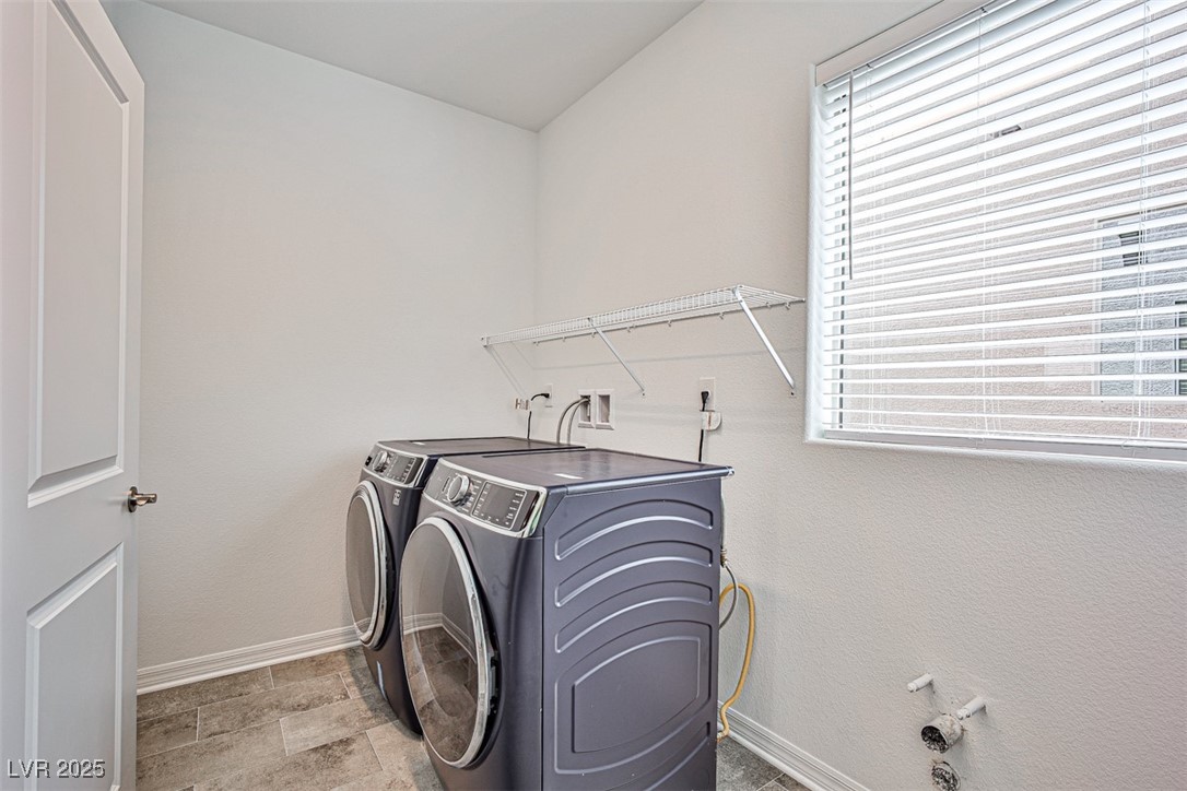 7428 Legacy Point Street Property Photo 20