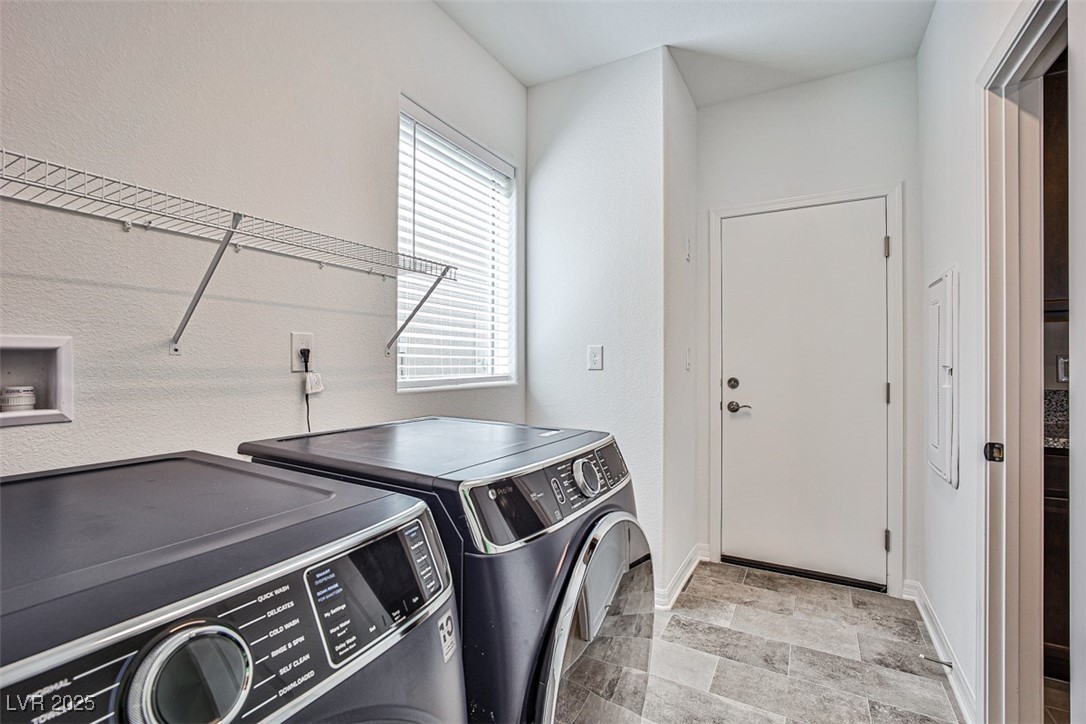 7428 Legacy Point Street Property Photo 21