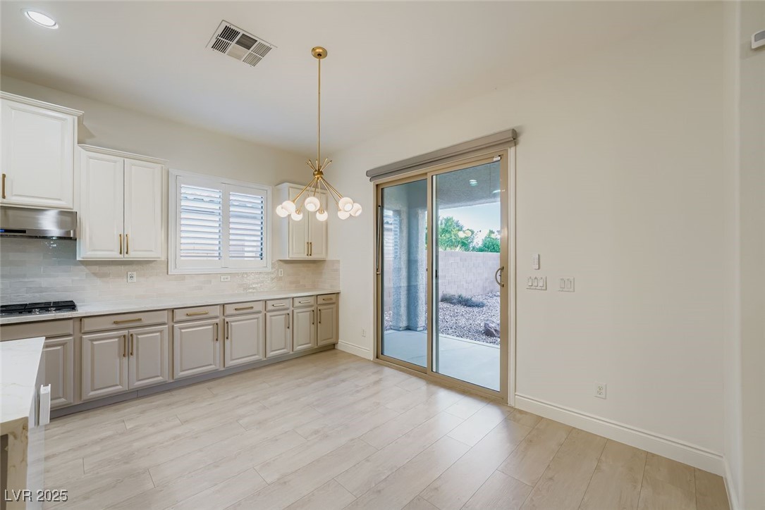 9713 University Ridge Avenue Property Photo 11