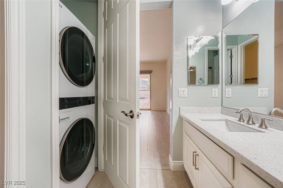 9713 University Ridge Avenue Property Photo 16