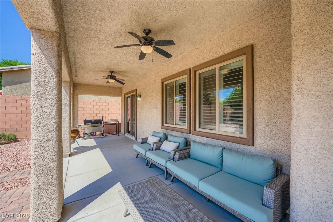 9713 University Ridge Avenue Property Photo 31