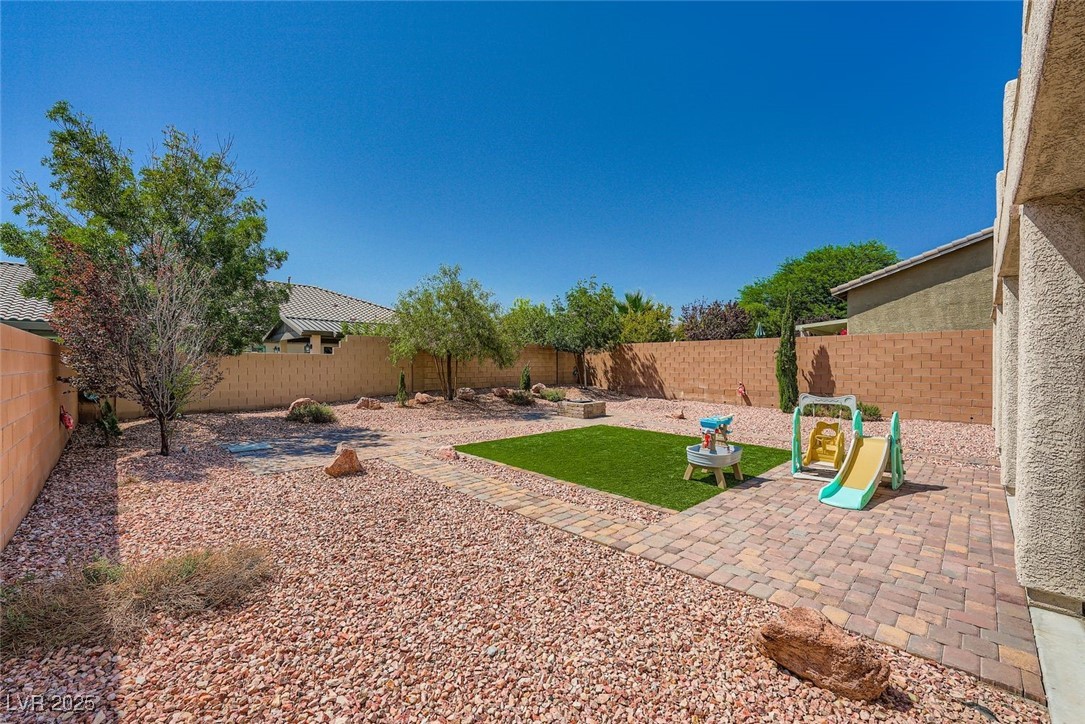 9713 University Ridge Avenue Property Photo 33