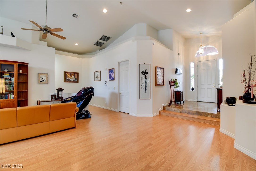 8759 Las Olivas Avenue Property Photo 4