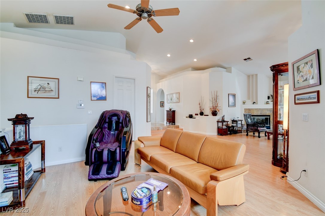 8759 Las Olivas Avenue Property Photo 11