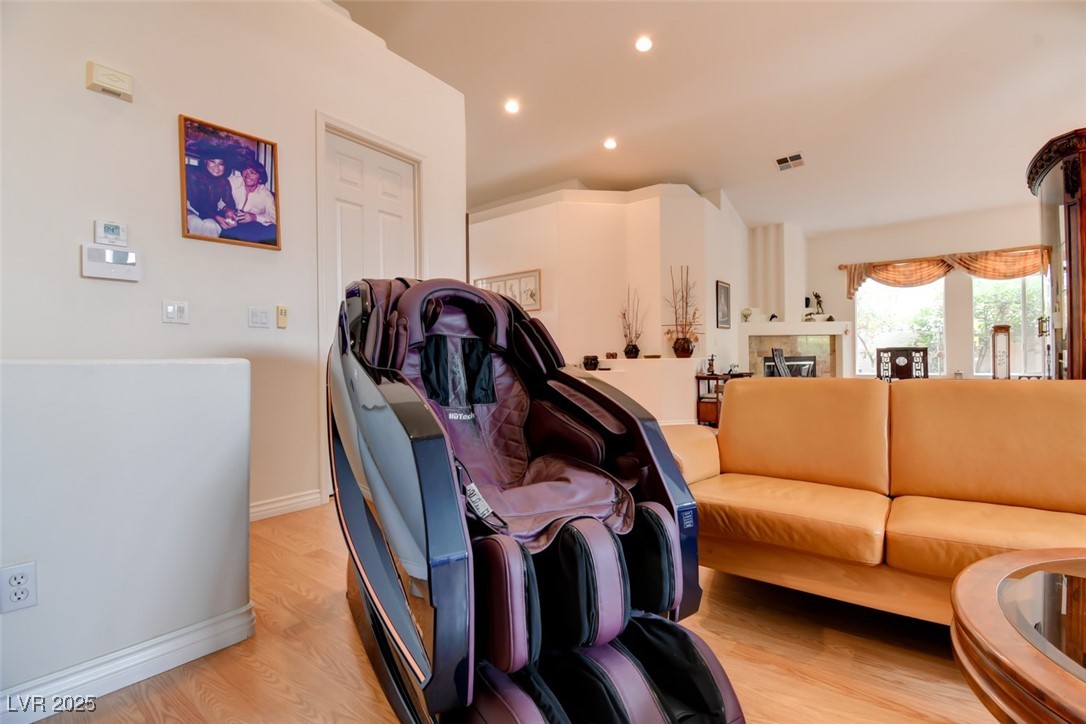 8759 Las Olivas Avenue Property Photo 12