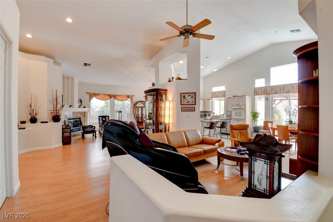 8759 Las Olivas Avenue Property Photo 15