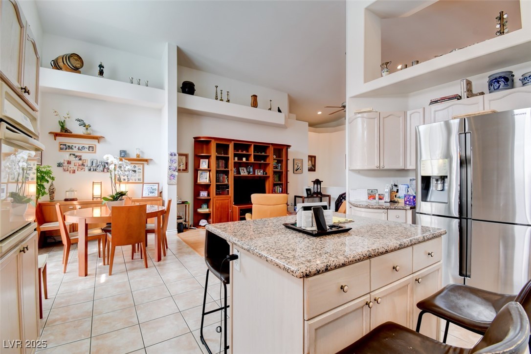 8759 Las Olivas Avenue Property Photo 21