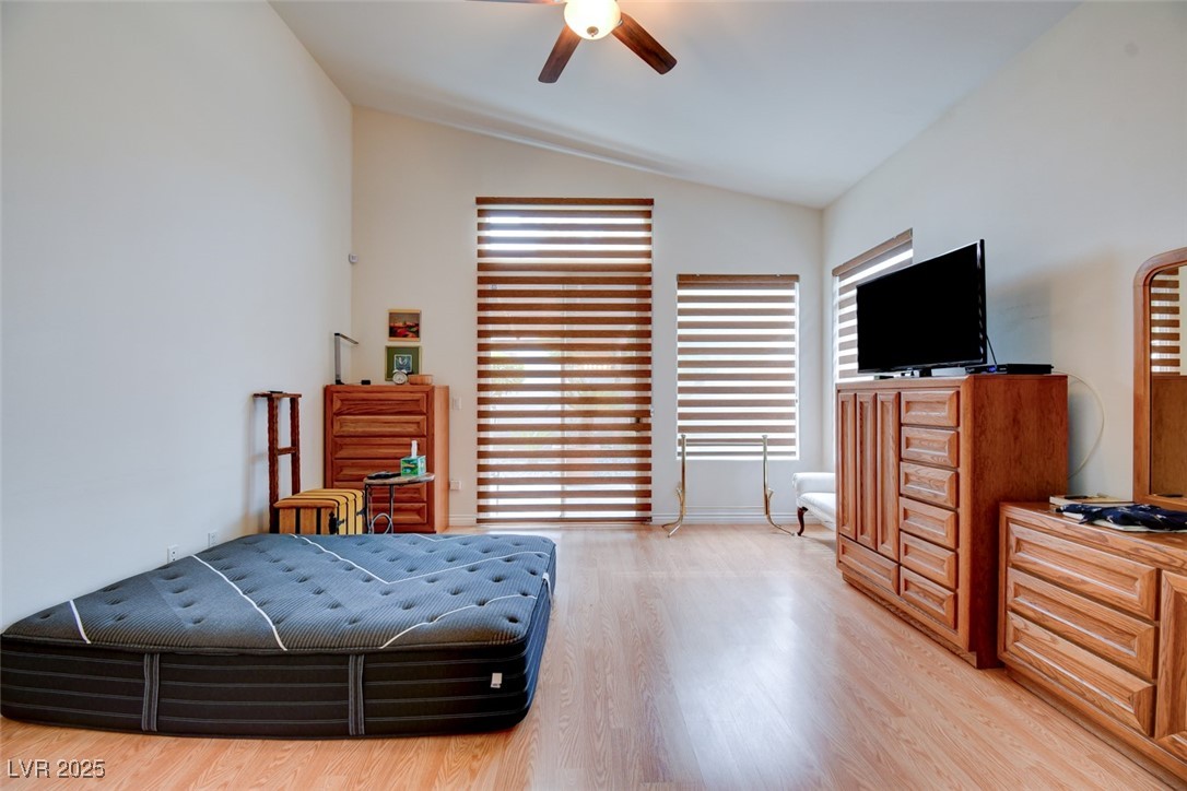 8759 Las Olivas Avenue Property Photo 25