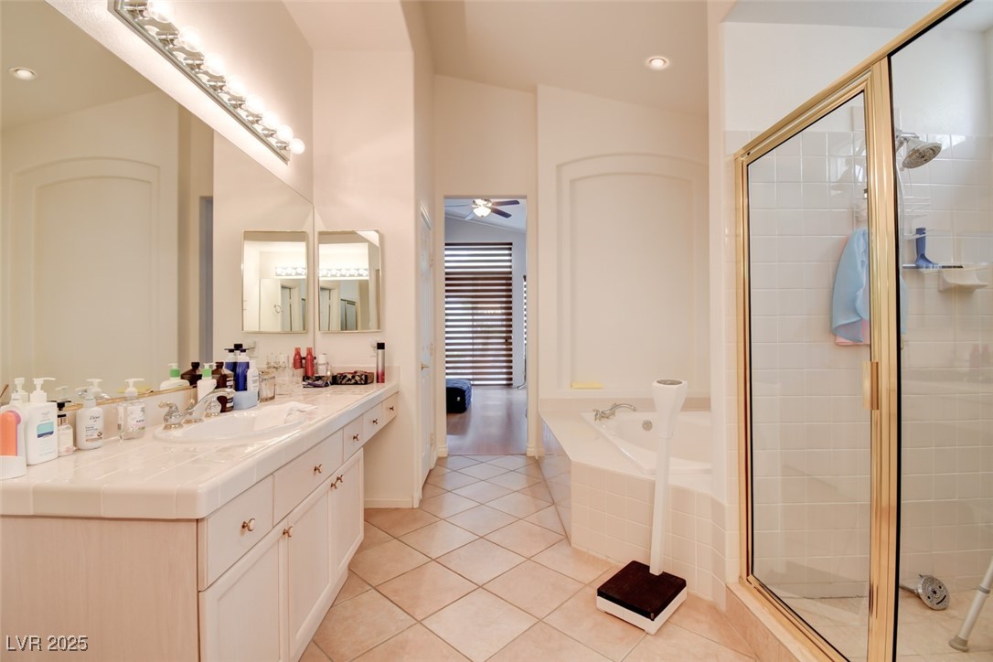 8759 Las Olivas Avenue Property Photo 28