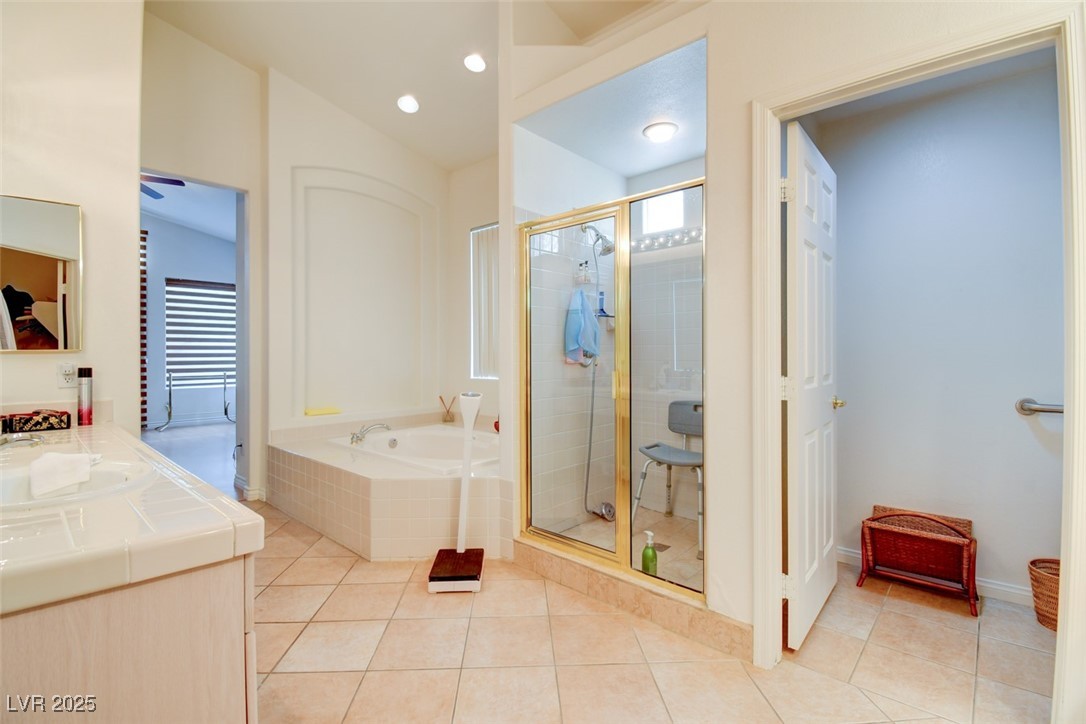 8759 Las Olivas Avenue Property Photo 29