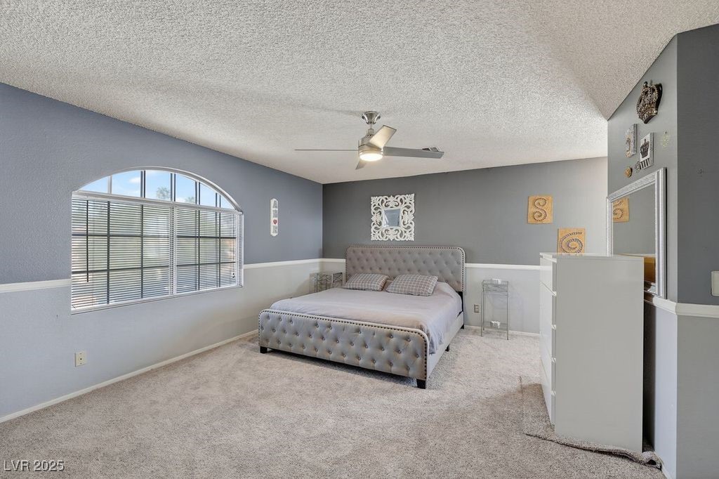 986 Painted Pony Drive Property Photo 27