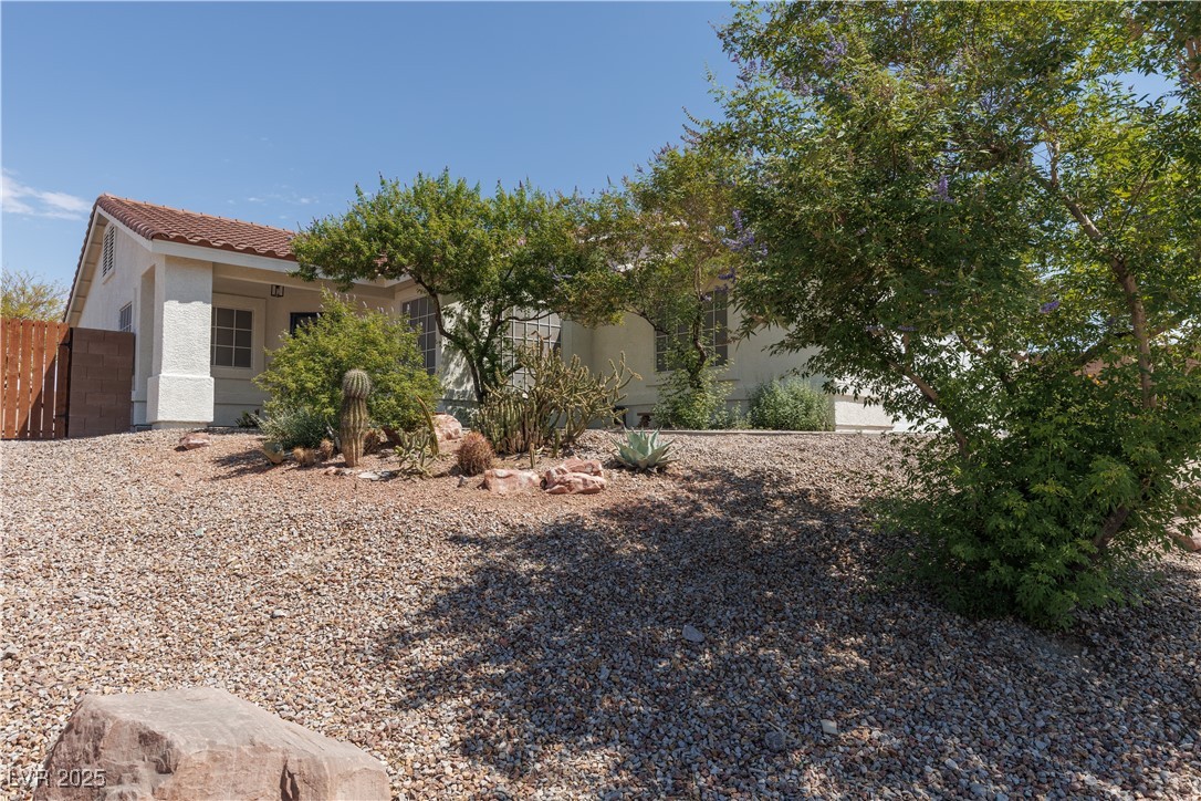 410 Richgold Street Property Photo 6