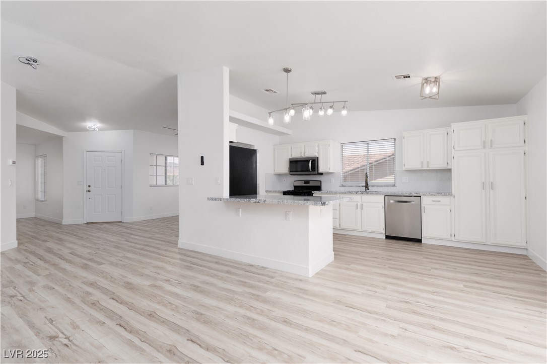 410 Richgold Street Property Photo 16