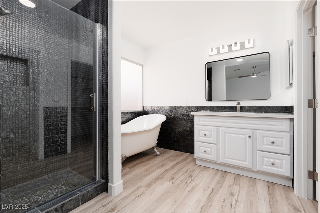 410 Richgold Street Property Photo 25