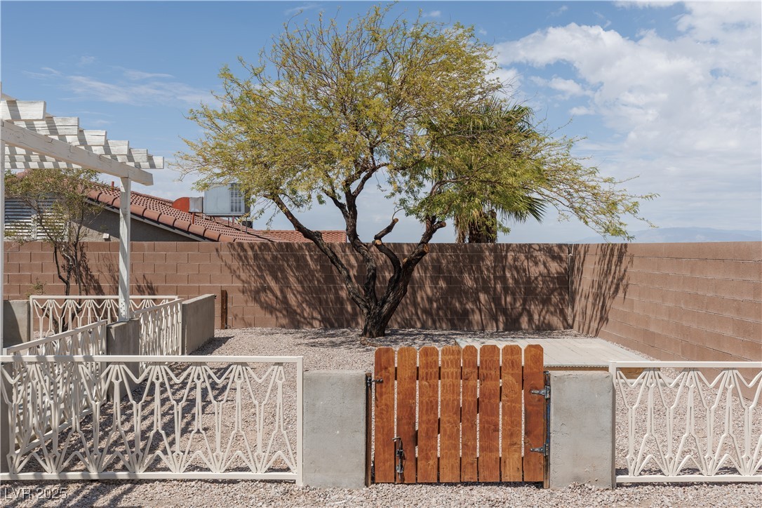 410 Richgold Street Property Photo 36