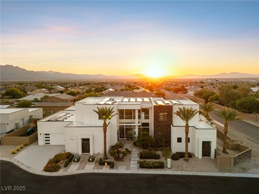 9760 Solar Avenue Property Photo 2