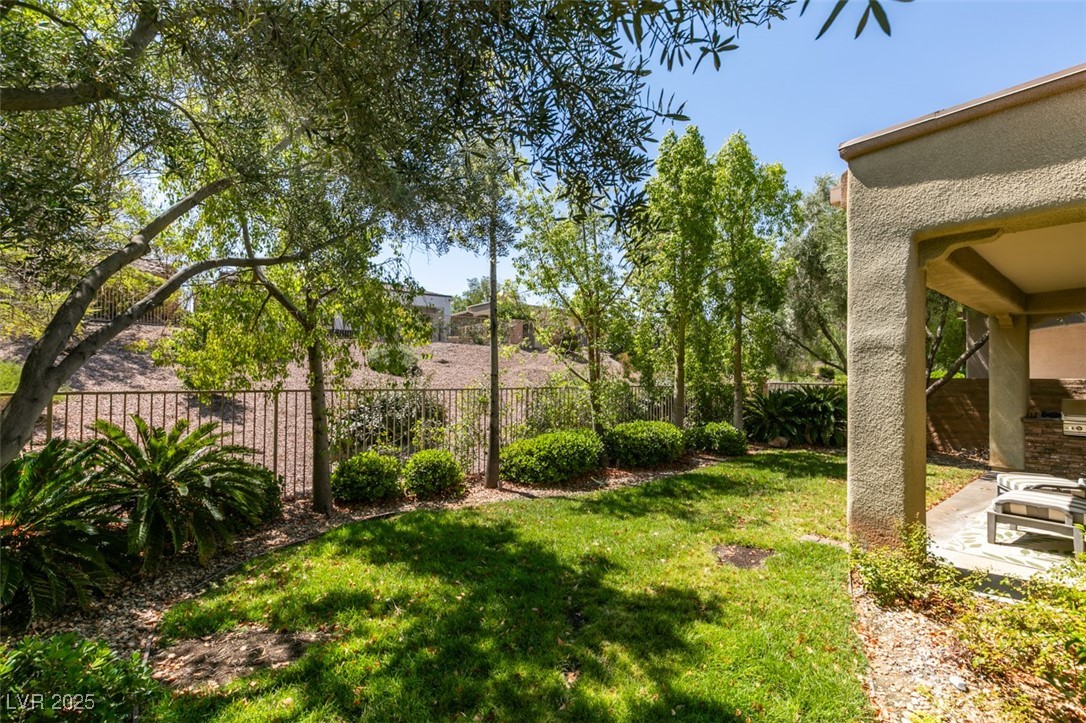 46 Fountainhead Circle Property Photo 37