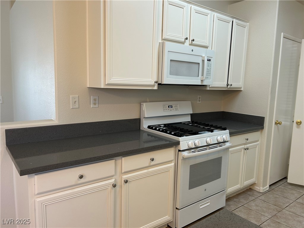 4642 Zia Ridge Street Property Photo 20