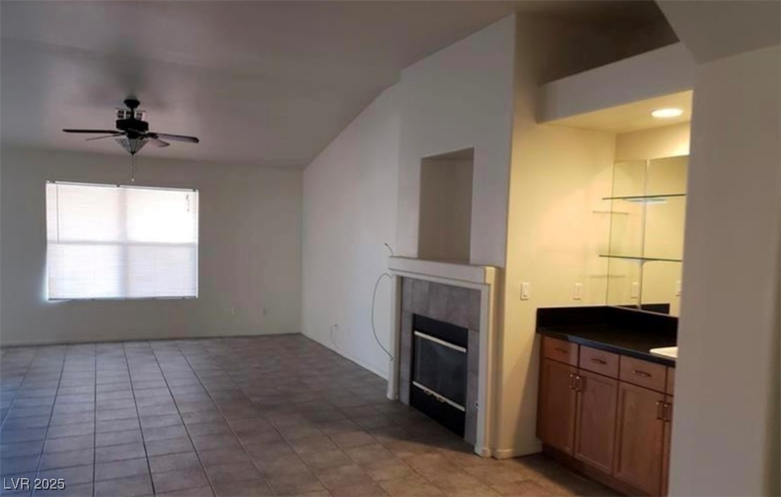 6132 Peggotty Avenue Property Photo 8