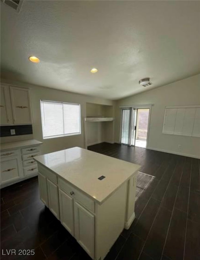 5713 Lawrence Street Property Photo 13