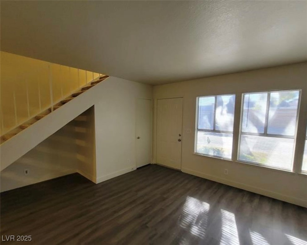 3364 Royce Court Property Photo 17