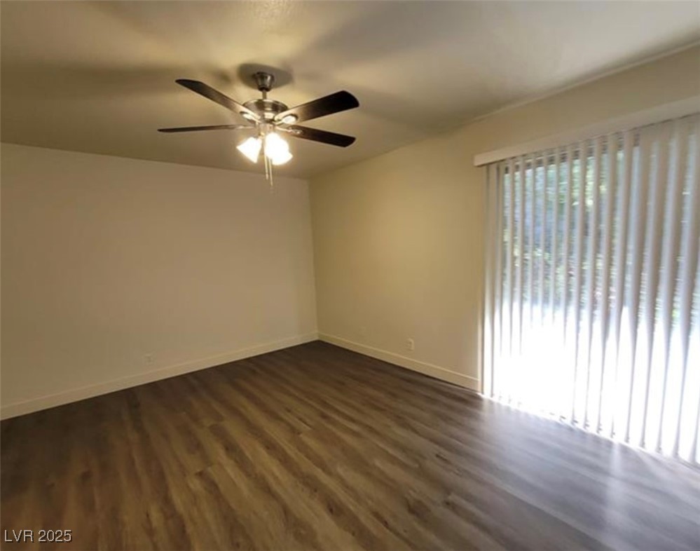 3364 Royce Court Property Photo 29