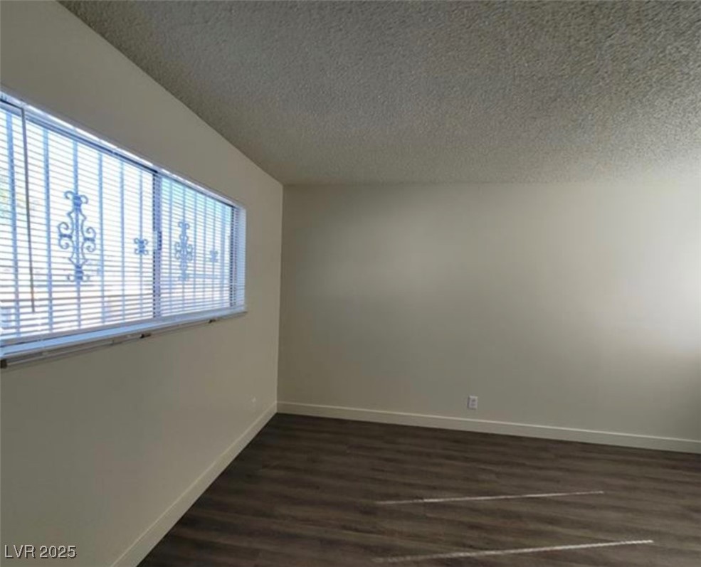 3364 Royce Court Property Photo 37