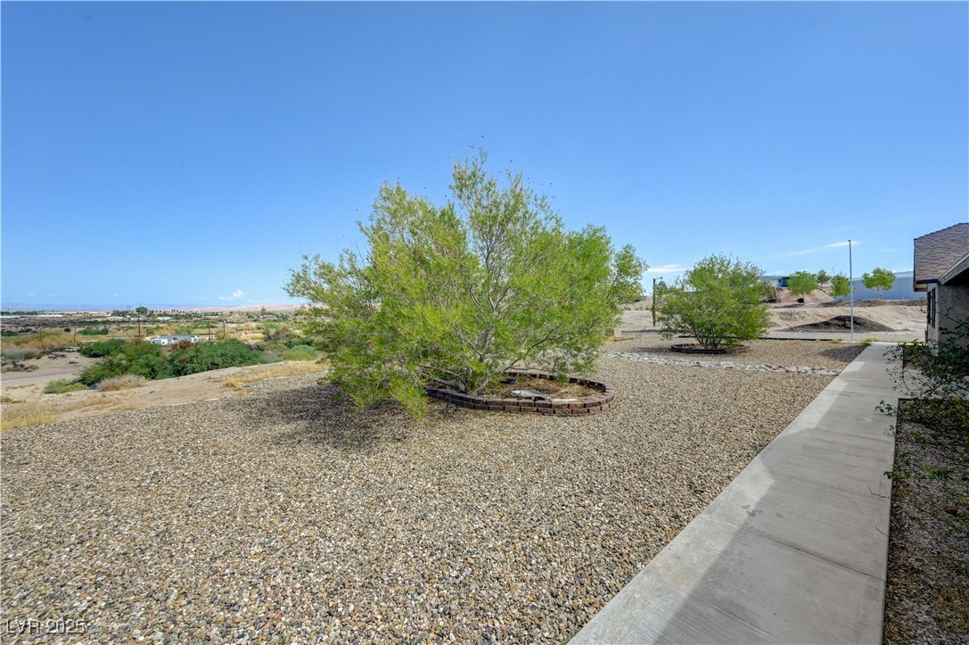 1775 South Dude Drive Property Photo 3