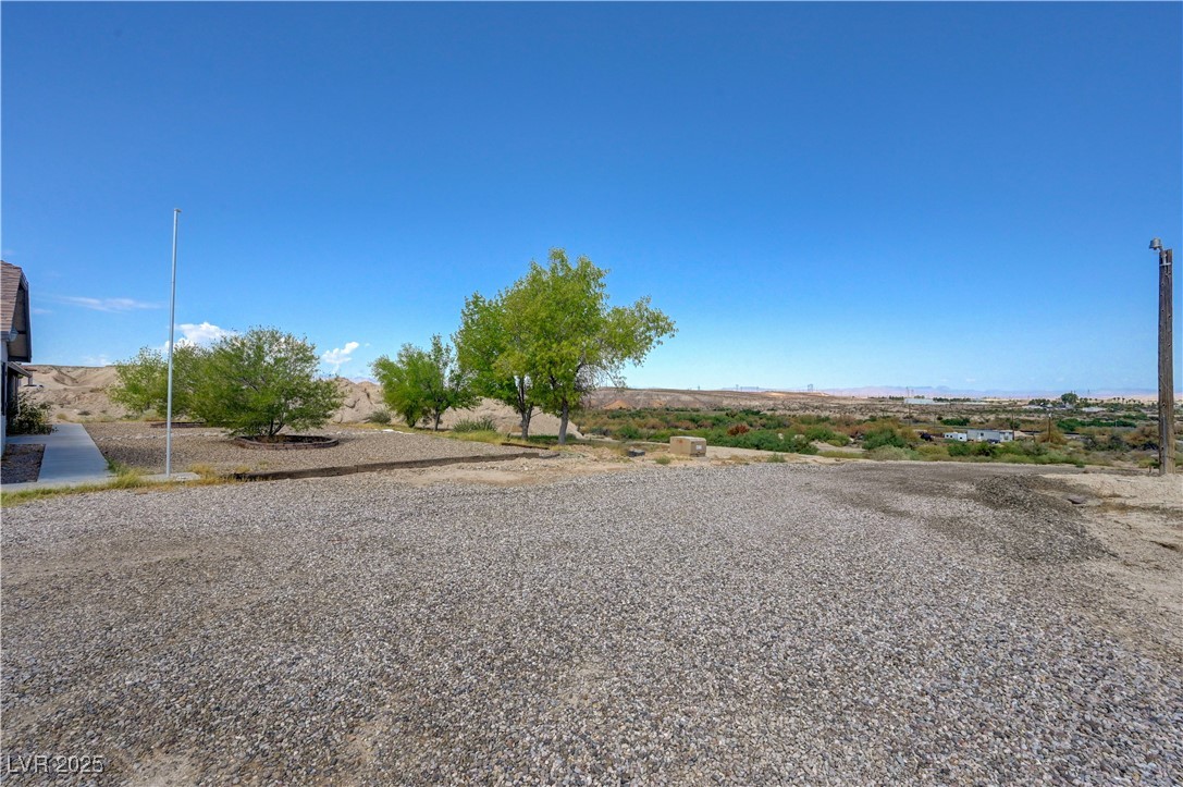 1775 South Dude Drive Property Photo 4