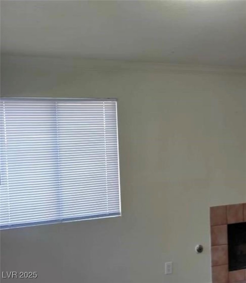 5049 Spencer Street D Property Photo 18