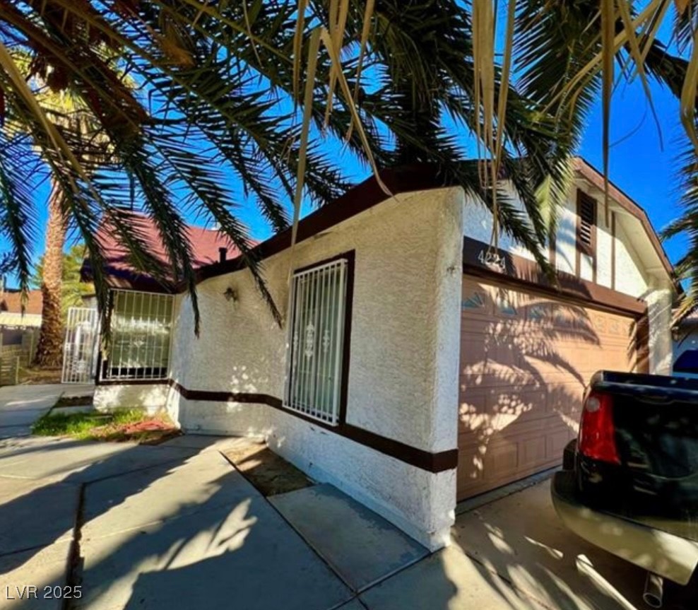 4224 Estaban Court Property Photo 4