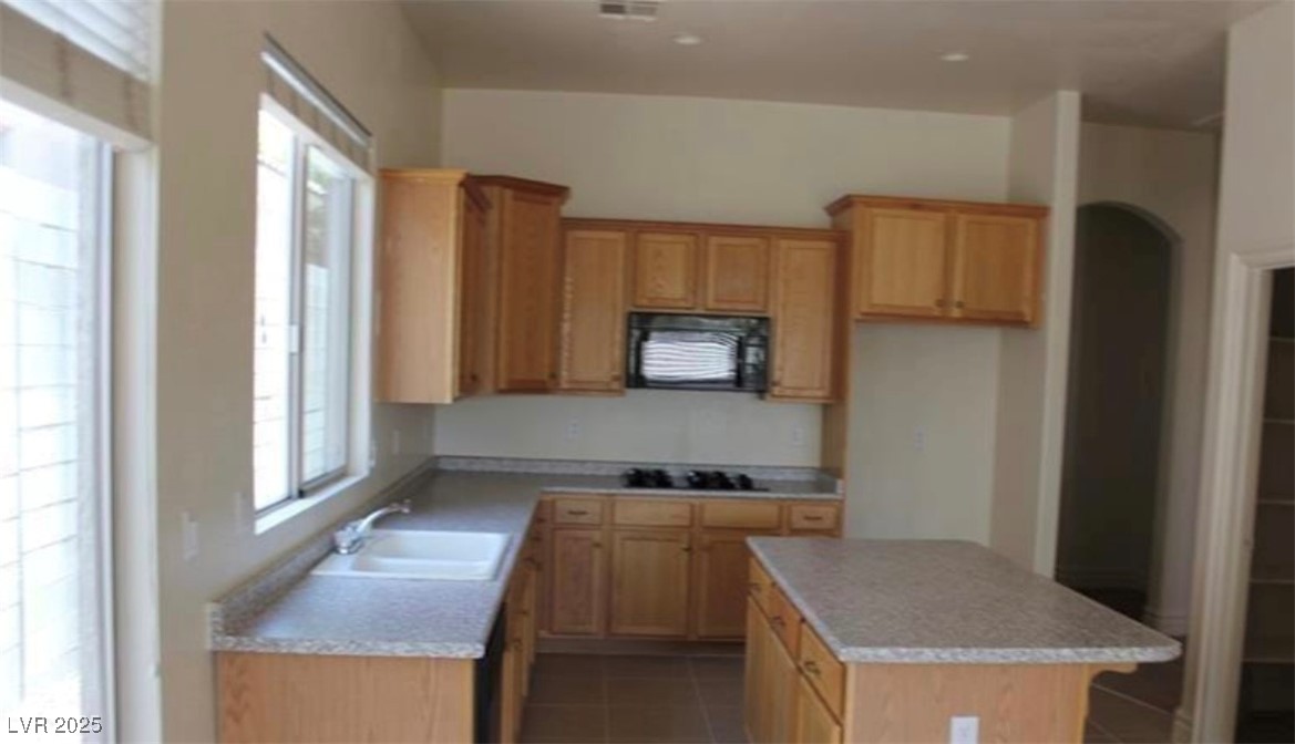 10717 Refectory Avenue Property Photo 6