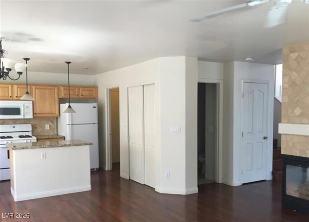 9076 Quarrystone Way Property Photo 12