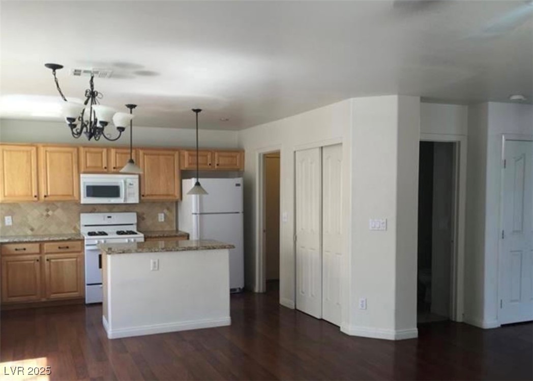 9076 Quarrystone Way Property Photo 13